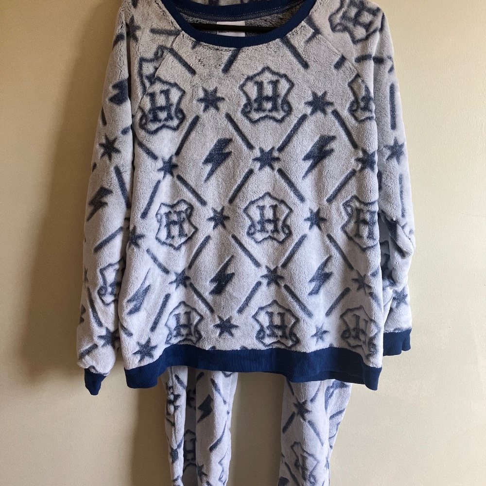 HARRY POTTER PAJAMAS XL